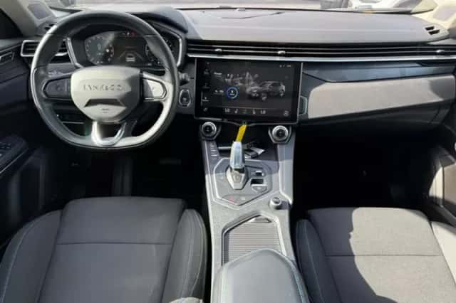 Lynk & Co 01 (2021) thumbnail 5