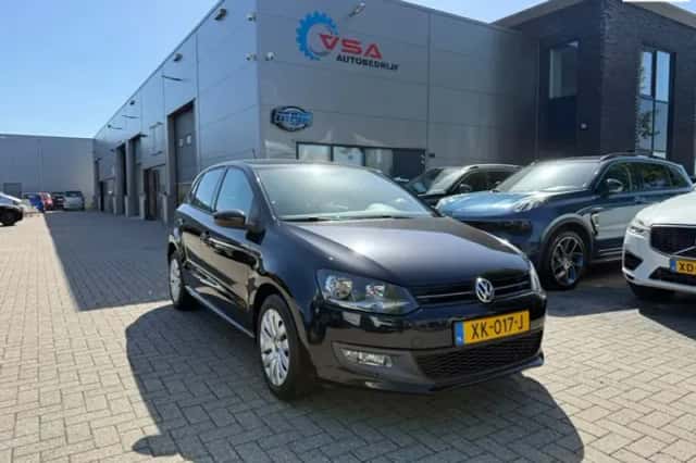 Volkswagen Polo (2010) thumbnail 1