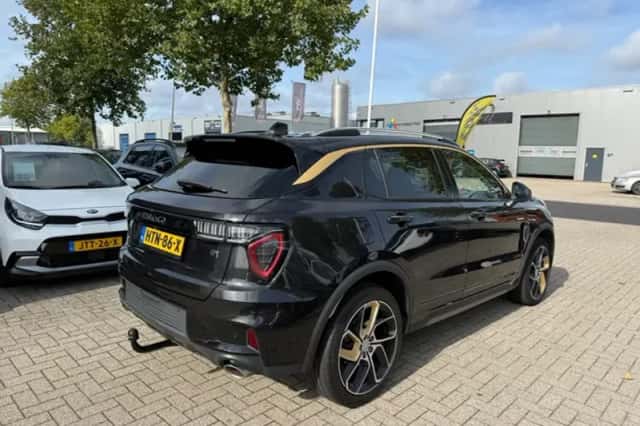 Lynk & Co 01 (2022) thumbnail 5
