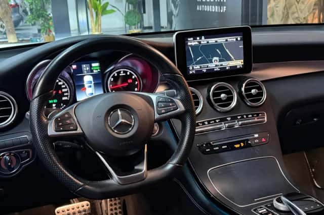 Mercedes-Benz GLC-Klasse (2017) thumbnail 4