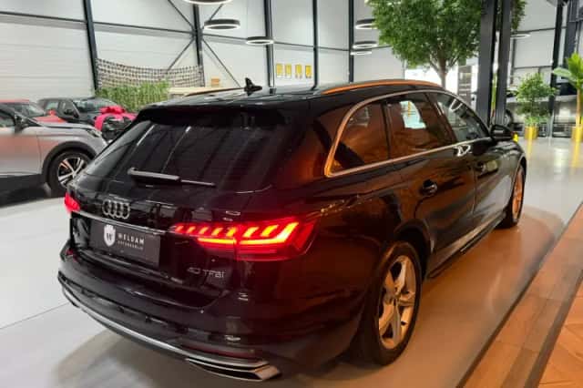 Audi A4 (2020) thumbnail 3