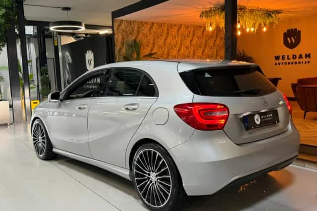 Mercedes-Benz A-Klasse (2013) thumbnail 6