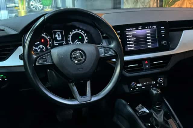 Škoda Kamiq (2020) thumbnail 2