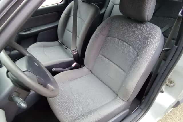 Renault Clio (2007) thumbnail 3