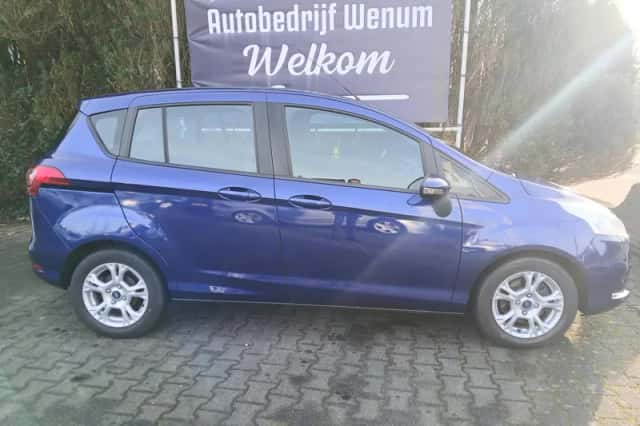 Ford B-Max (2015) thumbnail 2