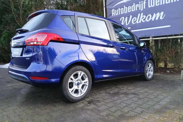 Ford B-Max (2015) thumbnail 4