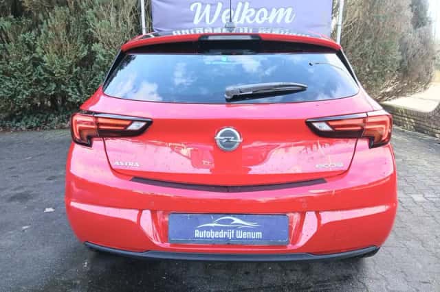 Opel Astra (2017) thumbnail 5