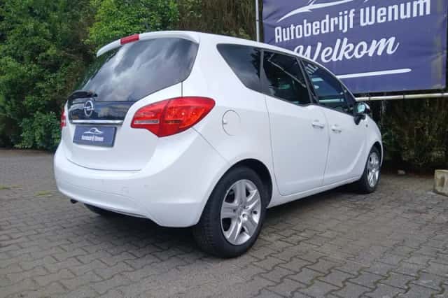Opel Meriva (2013) thumbnail 5