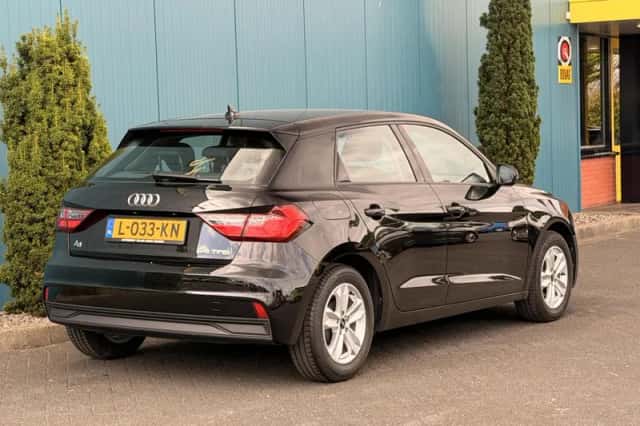 Audi A1 (2021) thumbnail 2