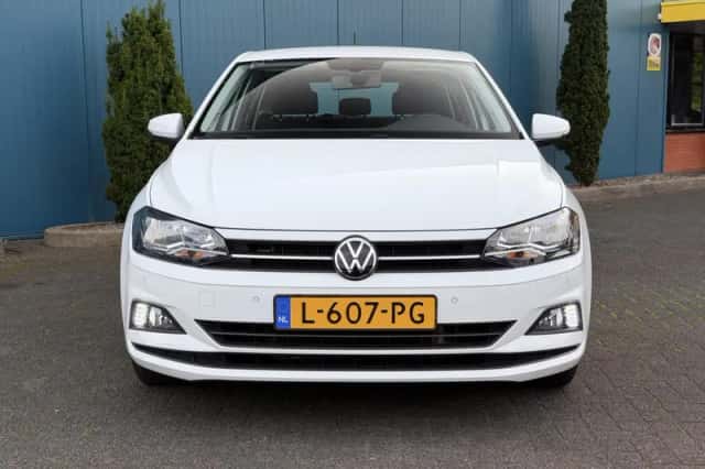 Volkswagen Polo (2021) thumbnail 5
