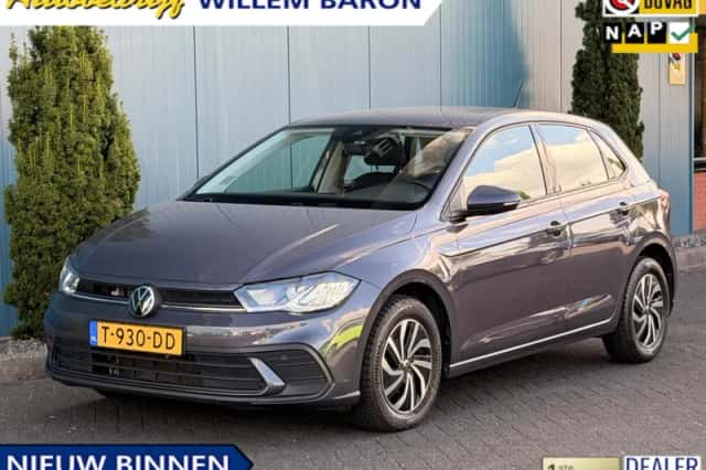 Volkswagen Polo (2023) thumbnail 1
