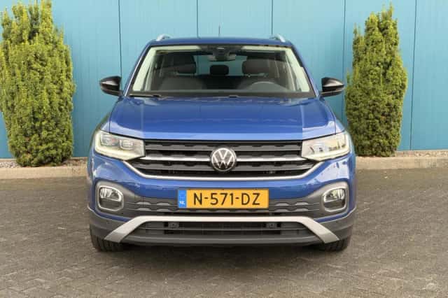 Volkswagen T-Cross (2021) thumbnail 4