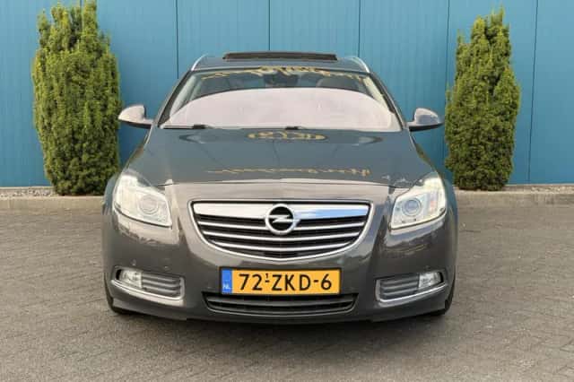 Opel Insignia (2012) thumbnail 4