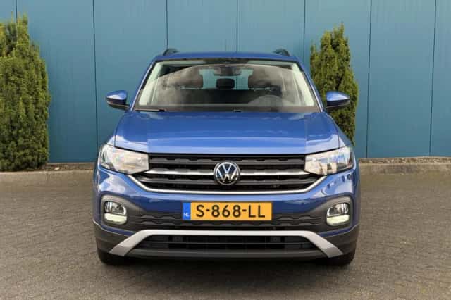 Volkswagen T-Cross (2023) thumbnail 3
