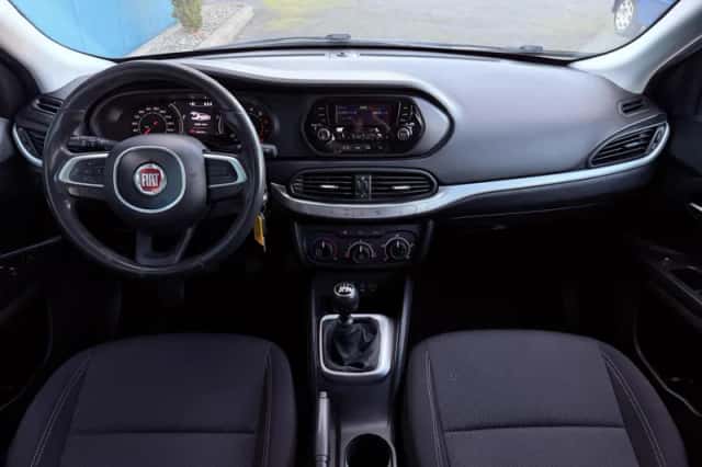 Fiat Tipo (2017) thumbnail 3
