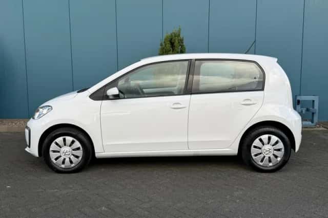 Volkswagen Up! (2021) thumbnail 6