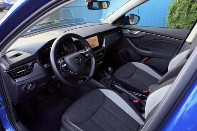 Škoda Kamiq (2023) thumbnail 6