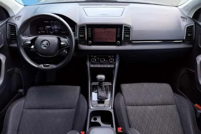 Škoda Karoq (2023) thumbnail 4