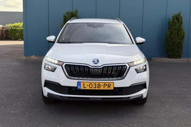 Škoda Kamiq (2021) thumbnail 4