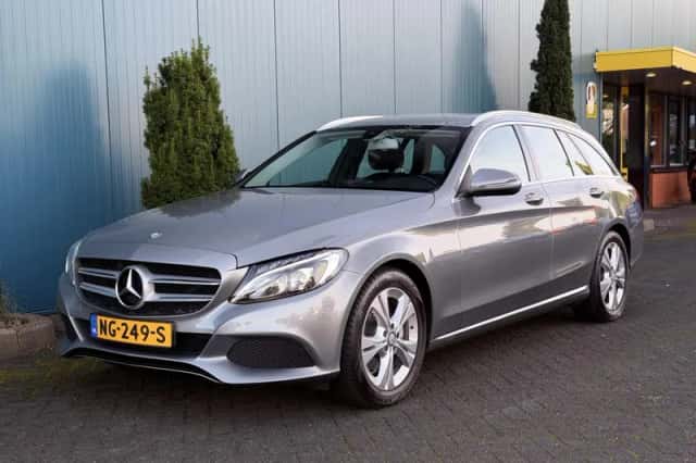 Mercedes-Benz C-Klasse (2015) thumbnail 6