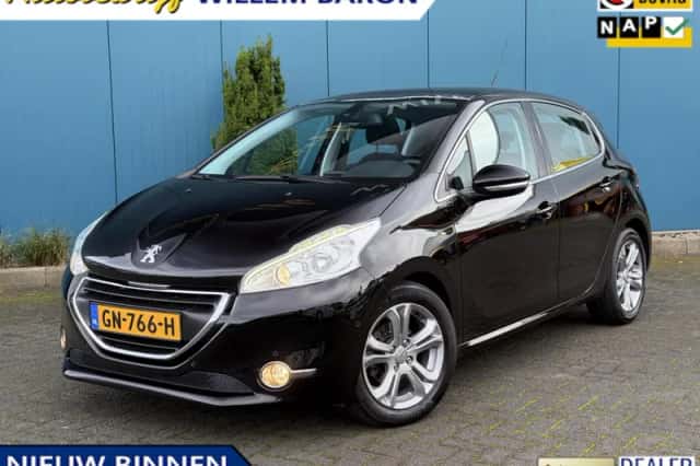 Peugeot 208 (2015) thumbnail 1