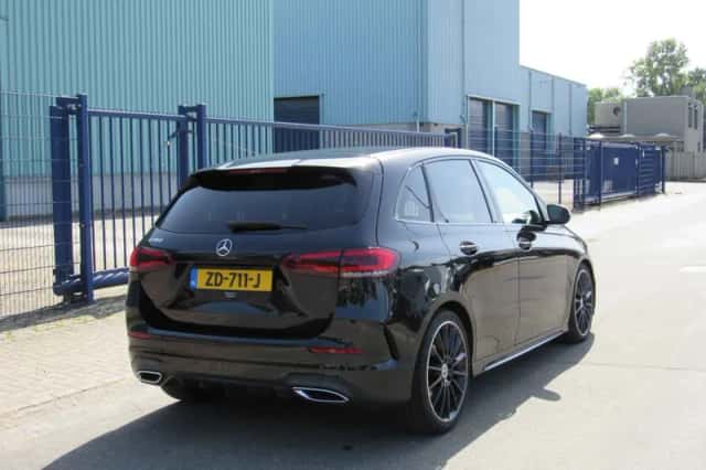 Mercedes-Benz B-Klasse (2019) thumbnail 4