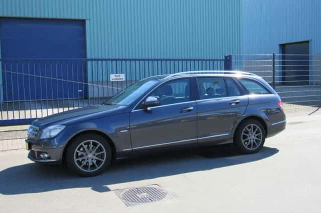 Mercedes-Benz C-Klasse (2008) thumbnail 2