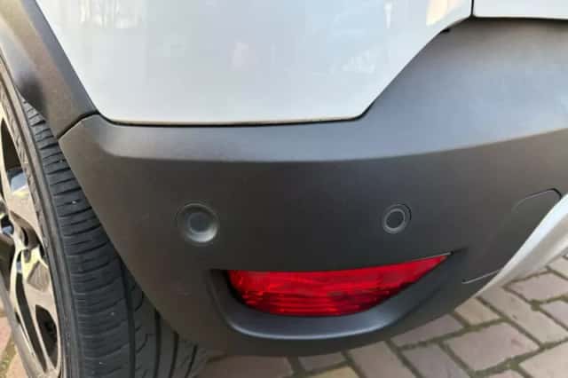 Renault Captur (2018) thumbnail 4