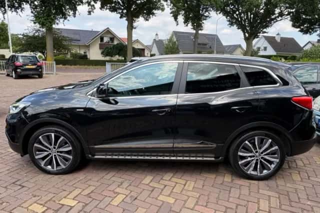 Renault Kadjar (2017) thumbnail 4