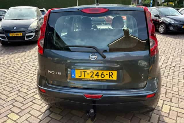 Nissan Note (2012) thumbnail 5