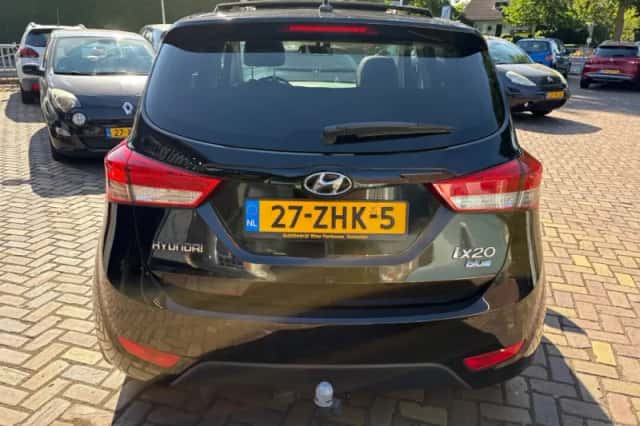 Hyundai ix20 (2012) thumbnail 5