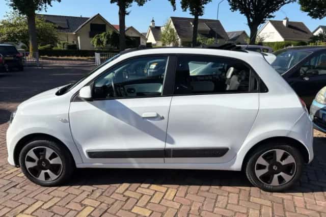 Renault Twingo (2015) thumbnail 4
