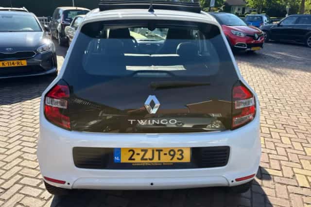 Renault Twingo (2015) thumbnail 5