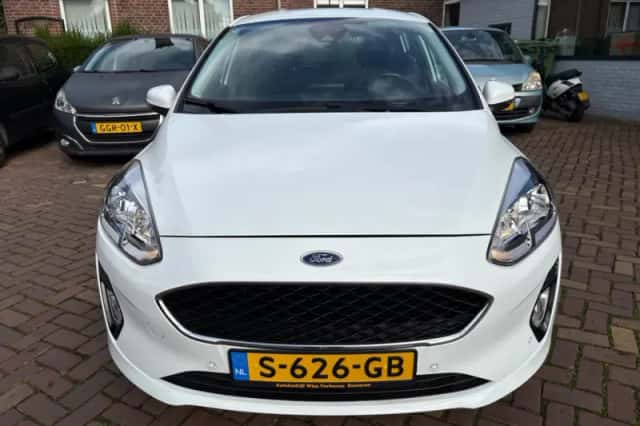 Ford Fiesta (2019) thumbnail 3