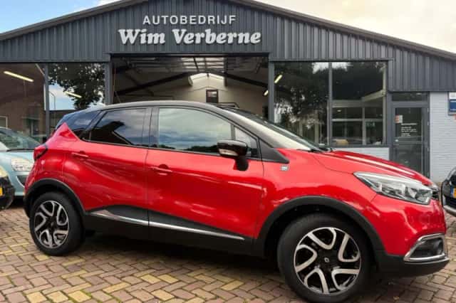 Renault Captur (2015) thumbnail 1