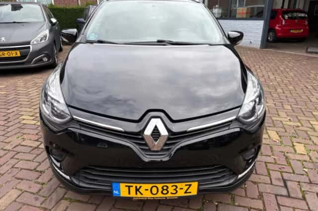 Renault Clio (2018) thumbnail 3