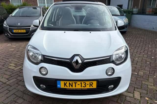 Renault Twingo (2015) thumbnail 3