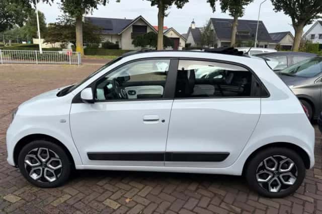 Renault Twingo (2015) thumbnail 4