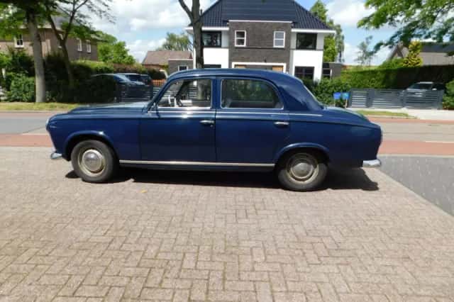 Peugeot 403 (1961) thumbnail 1