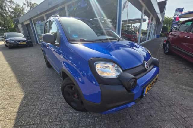 Fiat Panda (2020) thumbnail 3