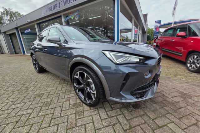 CUPRA Formentor (2023) thumbnail 5