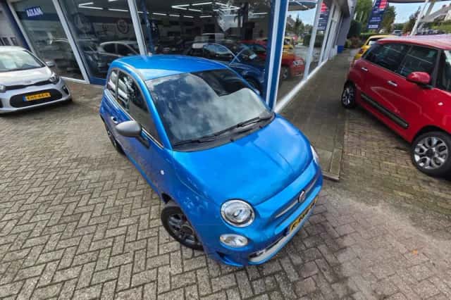 Fiat 500 (2020) thumbnail 2