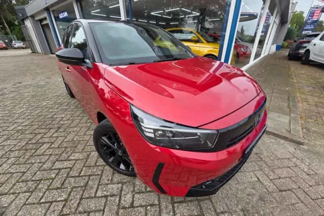 Opel Corsa (2023) thumbnail 2