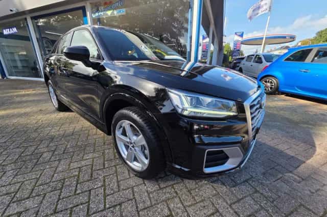Audi Q2 (2018) thumbnail 3