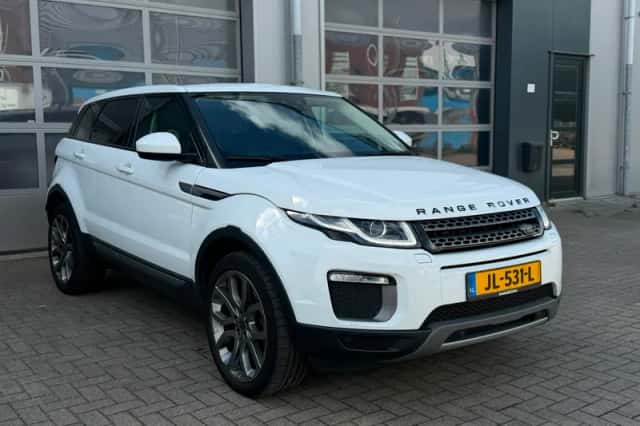 Land Rover Range Rover Evoque (2016) thumbnail 3