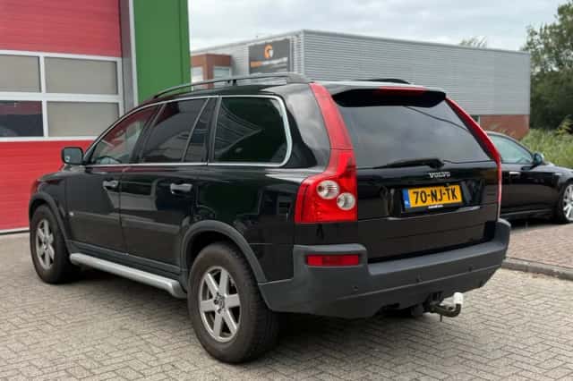 Volvo XC90 (2003) thumbnail 4