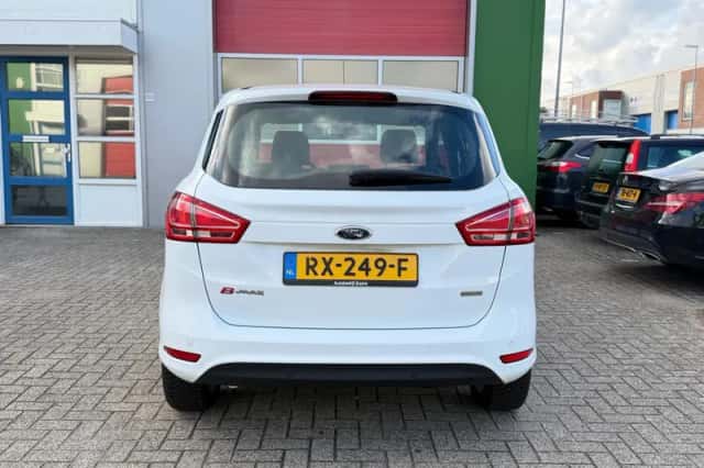 Ford B-Max (2014) thumbnail 5