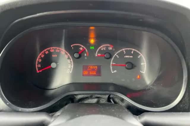 Opel Combo (2014) thumbnail 5