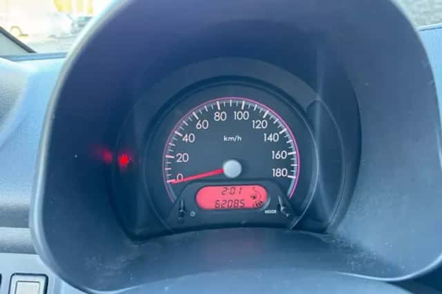 Suzuki Alto (2013) thumbnail 6