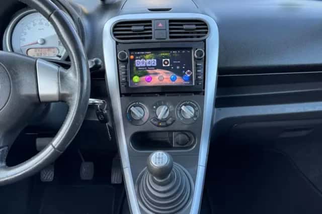 Opel Agila (2010) thumbnail 5